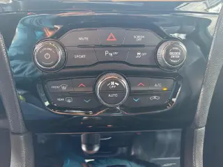 2022 Chrysler 300 S