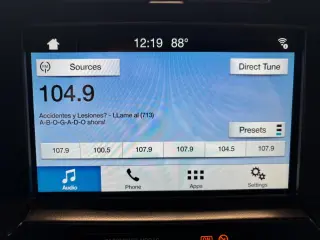 2017 Ford F-250 XLT Crew Cab 4WD