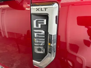 2017 Ford F-250 XLT Crew Cab 4WD