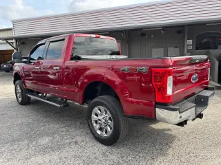 2017 Ford F-250 XLT Crew Cab 4WD