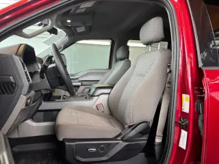 2017 Ford F-250 XLT Crew Cab 4WD