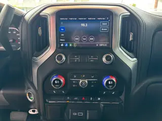2020 GMC Sierra 1500 Elevation Crew Cab 4WD