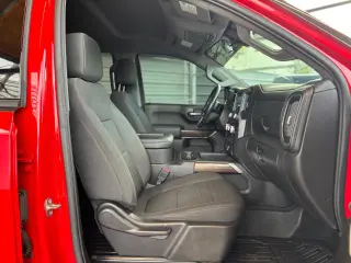 2020 GMC Sierra 1500 Elevation Crew Cab 4WD