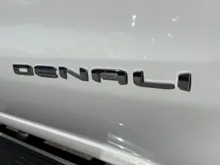 2022 GMC Sierra 1500 Denali Crew Cab