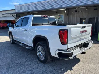 2022 GMC Sierra 1500 Denali Crew Cab