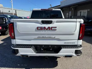 2022 GMC Sierra 1500 Denali Crew Cab