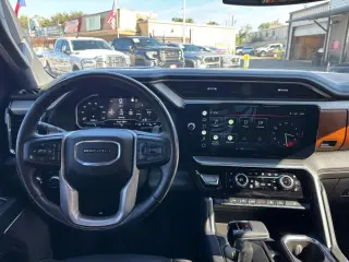 2022 GMC Sierra 1500 Denali Crew Cab