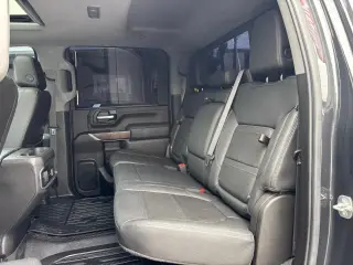 2020 GMC Sierra 2500HD Denali Crew Cab 4WD