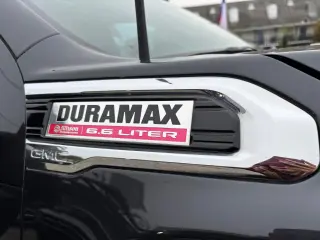 2020 GMC Sierra 2500HD Denali Crew Cab 4WD