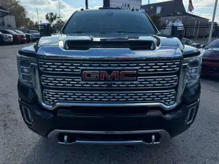 2020 GMC Sierra 2500HD Denali