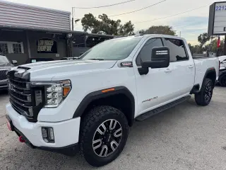 2021 GMC Sierra 2500HD AT4 Crew Cab 4WD