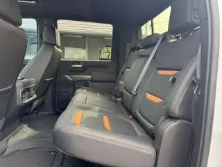 2021 GMC Sierra 2500HD AT4 Crew Cab 4WD