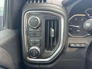 2021 GMC Sierra 2500HD AT4 Crew Cab 4WD