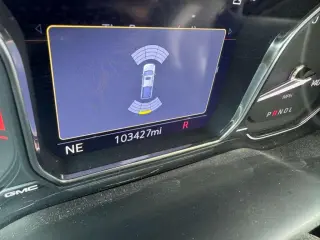 2021 GMC Sierra 2500HD AT4 Crew Cab 4WD