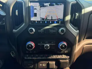 2021 GMC Sierra 2500HD Denali Crew Cab 4WD