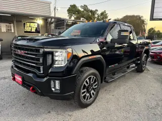 2022 GMC Sierra 2500HD 4WD Crew Cab Standard Bed AT4