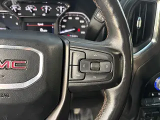2022 GMC Sierra 2500HD 4WD Crew Cab Standard Bed AT4
