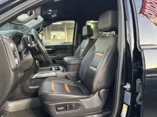 2022 GMC Sierra 2500HD 4WD Crew Cab Standard Bed AT4