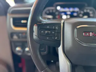 2021 GMC Yukon 2WD SLT