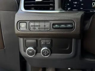2022 GMC Yukon Denali 2WD