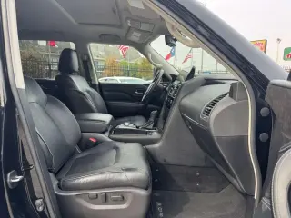 2023 Infiniti QX80 LUXE