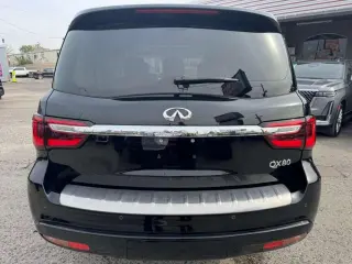 2023 Infiniti QX80 LUXE