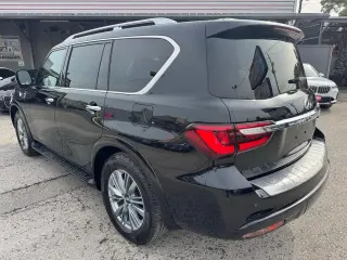 2023 Infiniti QX80 LUXE