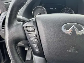 2023 Infiniti QX80 LUXE
