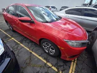 Honda Civic 2017 LX 4dr Sedan CVT