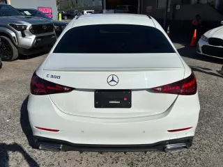2022 Mercedes-Benz C300 SEDAN