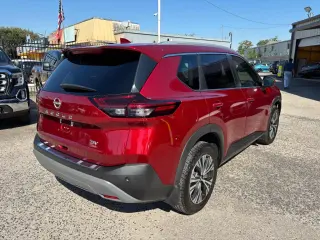 2022 Nissan Rogue SV FWD