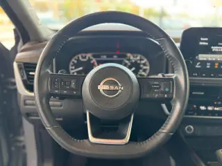 2023 Nissan Rogue SL FWD