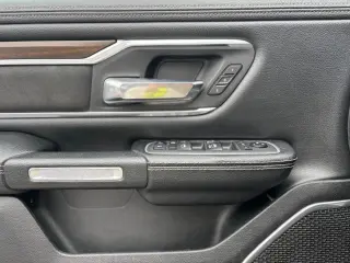 2021 RAM 1500 Laramie Crew Cab 4WD