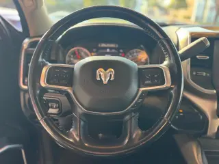 2020 RAM 2500 Laramie Mega Cab 4WD