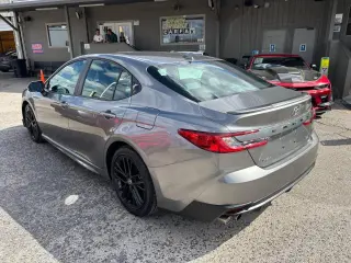 2025 Toyota Camry SE |