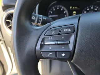 Hyundai KONA 2023 AWD SEL 4dr Crossover