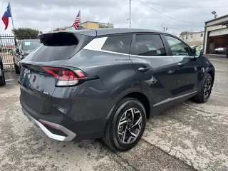 2024 Kia Sportage LX AWD