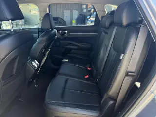 2024 Kia Sorento S 2WD