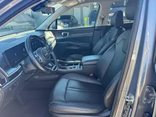 2024 Kia Sorento S 2WD