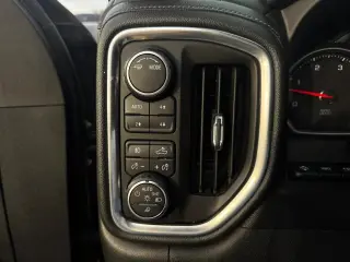 2020 Chevrolet Silverado 2500HD High Country Crew Cab Long Box 4WD