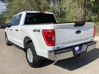 Ford F-150 2021 4x4 XLT 4dr SuperCrew 5.5 ft. SB
