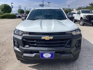 Chevrolet Colorado 2025 4x2 Work Truck 4dr Crew Cab 5 ft. SB
