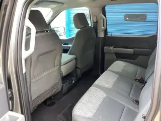 Ford F-150 2023 4x4 King Ranch 4dr SuperCrew 6.5 ft. SB