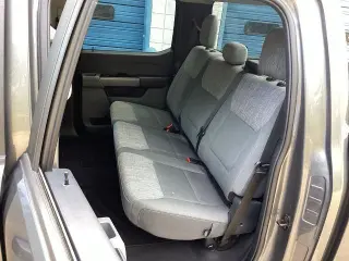 Ford F-150 2023 4x4 King Ranch 4dr SuperCrew 6.5 ft. SB