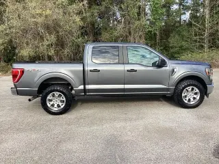 Ford F-150 2023 4x4 King Ranch 4dr SuperCrew 6.5 ft. SB