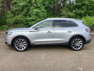 Lincoln Nautilus 2022 AWD Reserve 4dr SUV