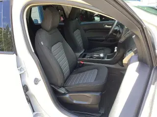 Ford Edge 2021 SE 4dr Crossover