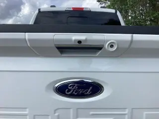 Ford F-150 2023 4x4 Lariat 4dr SuperCrew 5.5 ft. SB