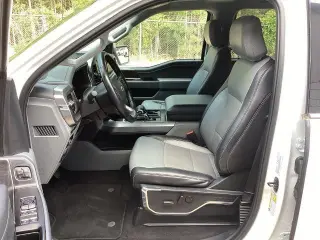 Ford F-150 2023 4x4 Lariat 4dr SuperCrew 5.5 ft. SB