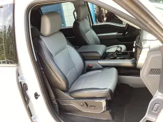 Ford F-150 2023 4x4 Lariat 4dr SuperCrew 5.5 ft. SB